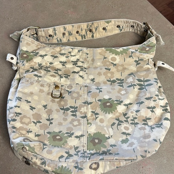 GAP Canvas Bag Flower Pattern With Lots of Pockets - Picture 4 of 13